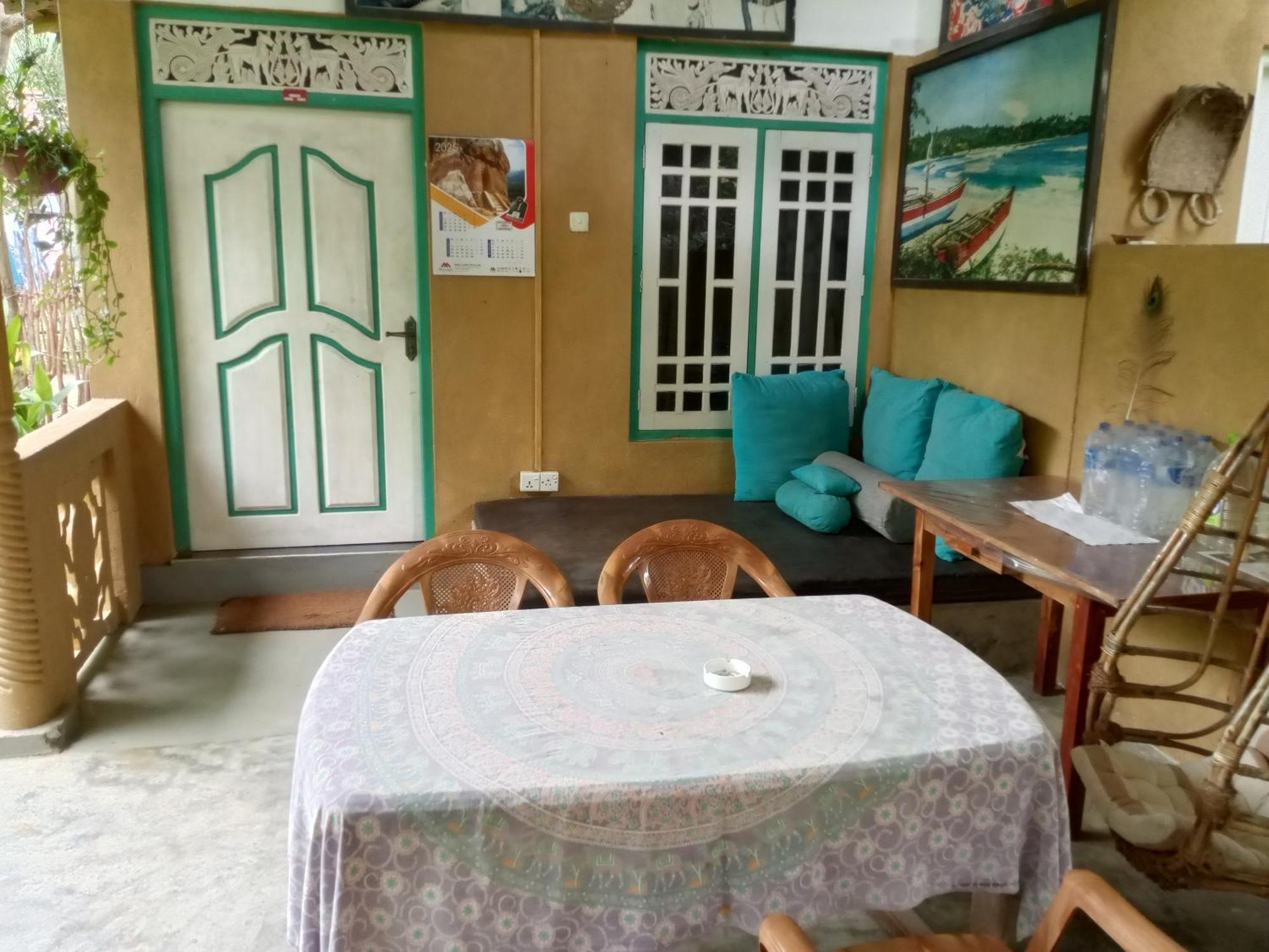 Hiriketiya Mahi Surf Apartman Dikwella Kültér fotó